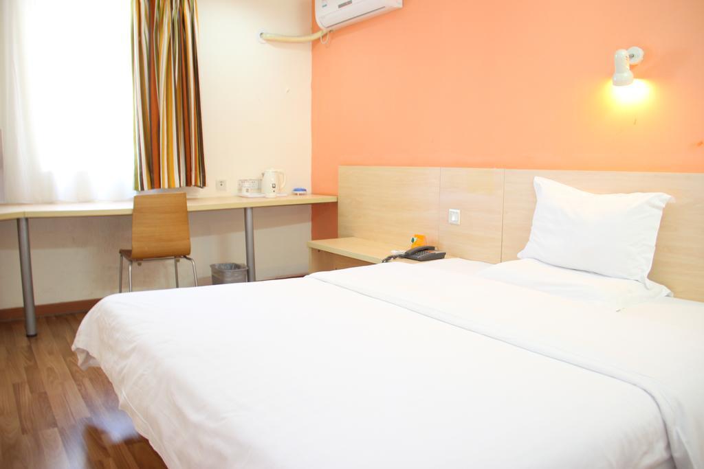 7Days Inn Guangzhou Zhongda North Gate Square Camera foto