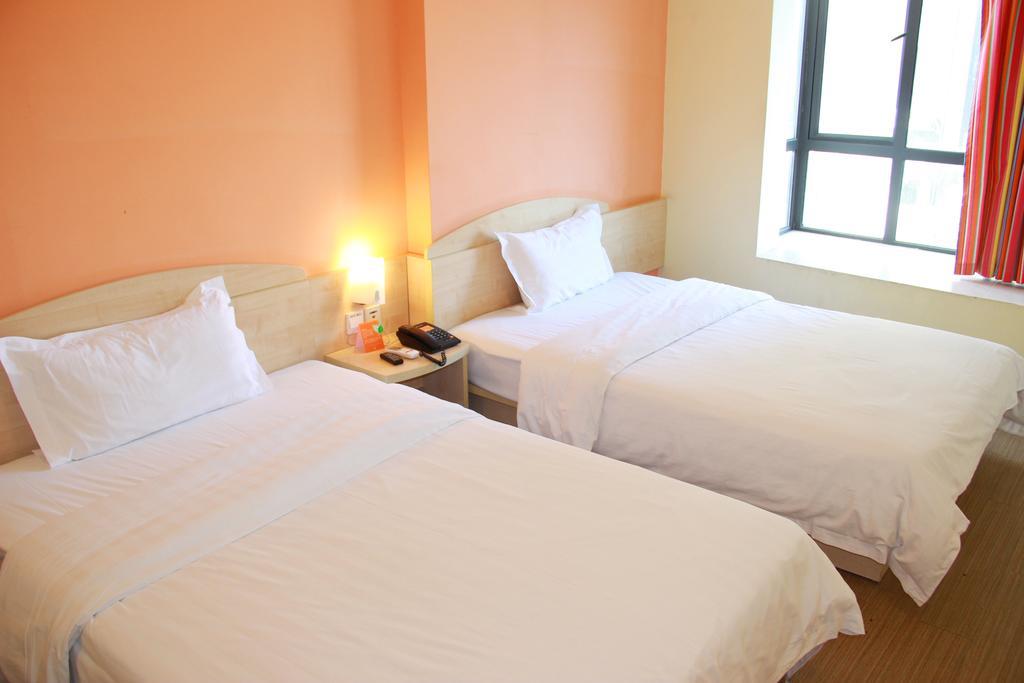 7Days Inn Guangzhou Zhongda North Gate Square Camera foto
