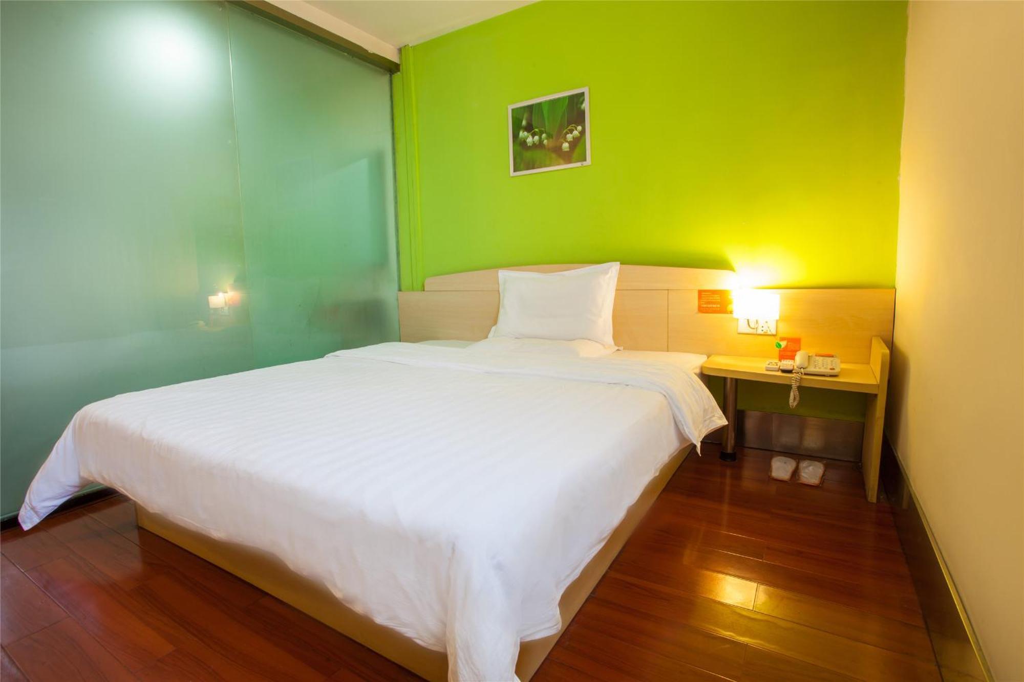 7Days Inn Guangzhou Zhongda North Gate Square Esterno foto
