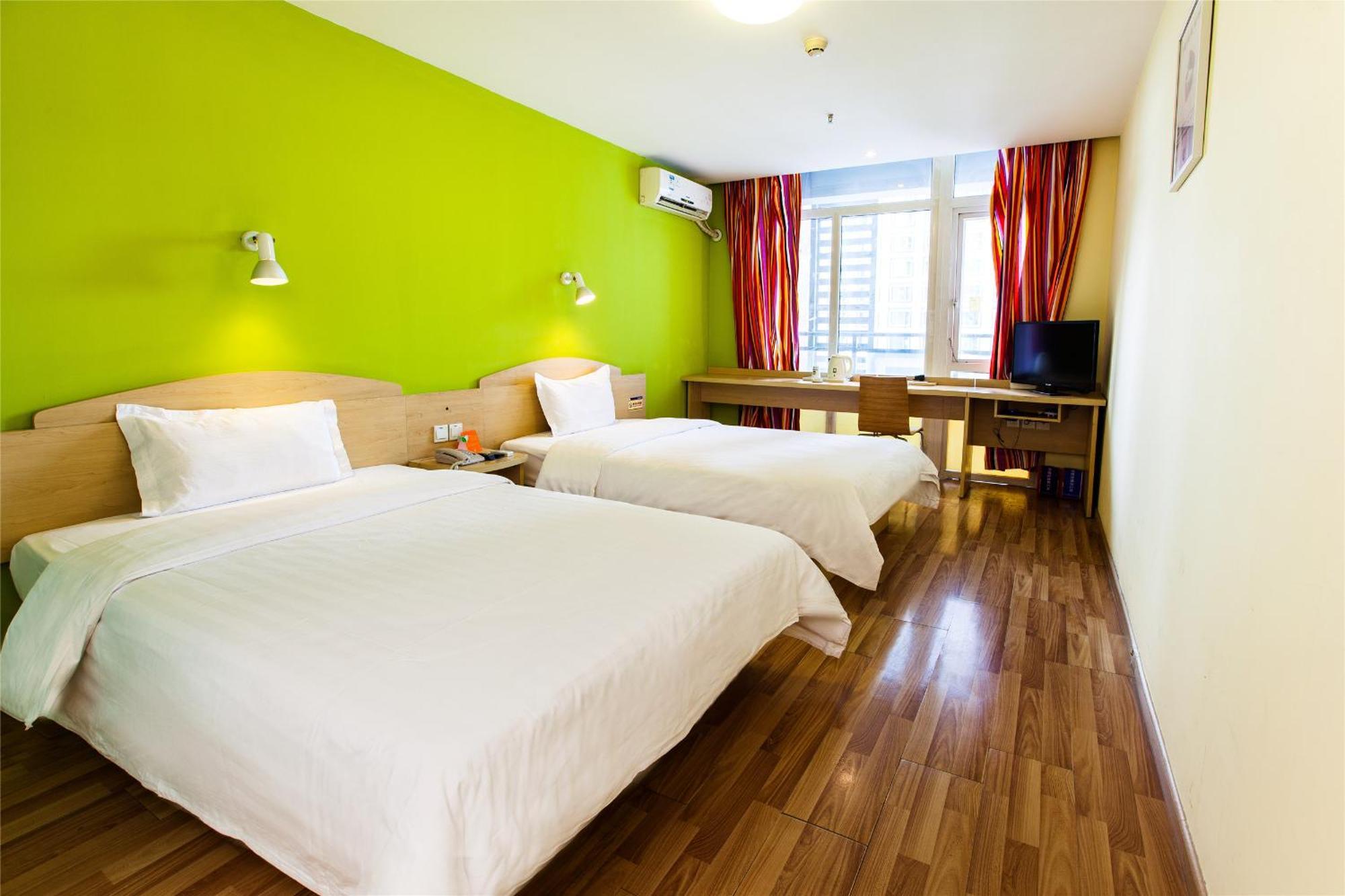 7Days Inn Guangzhou Zhongda North Gate Square Esterno foto