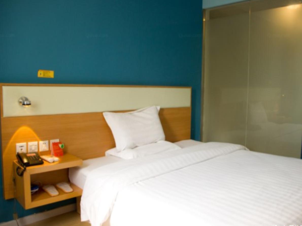 7Days Inn Guangzhou Zhongda North Gate Square Esterno foto