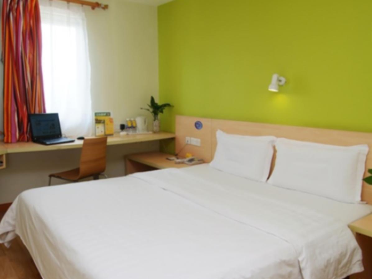 7Days Inn Guangzhou Zhongda North Gate Square Esterno foto