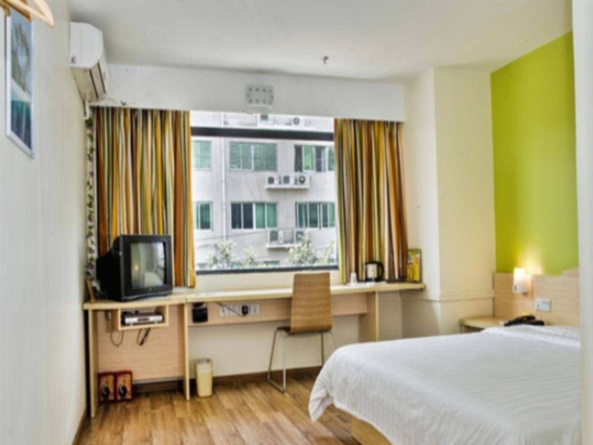 7Days Inn Guangzhou Zhongda North Gate Square Esterno foto